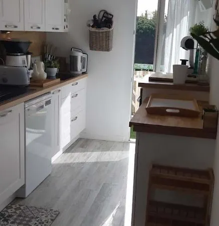 Daire Nice Apt With Terraces Swimming Pools Parking *